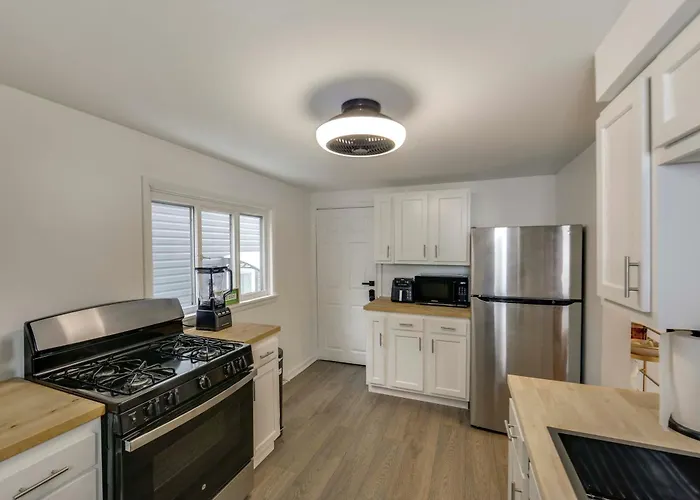 5 Mi To Pnc Park: Game Day Getaway! Holiday home *