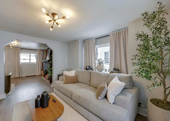 5 Mi To Pnc Park: Game Day Getaway! Holiday home *